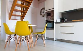 Lujoso Y Moderno Duplex Con Fantastica Terraza